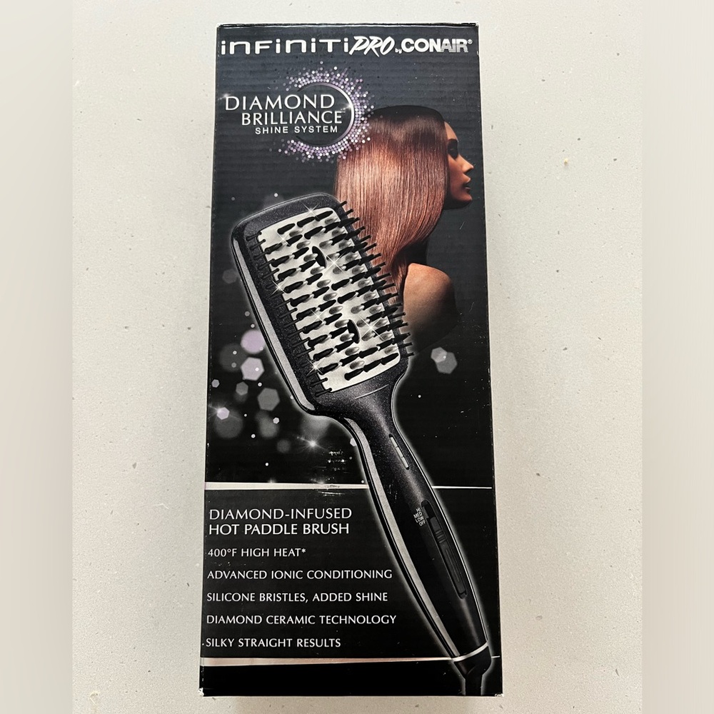 Infiniti Pro Conair Diamond Infused Paddle Brush